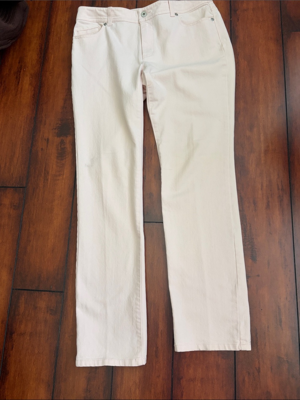 Chico's Straight Leg Jeans in Light pink.